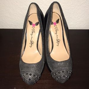 Spiked Glitter Pumps